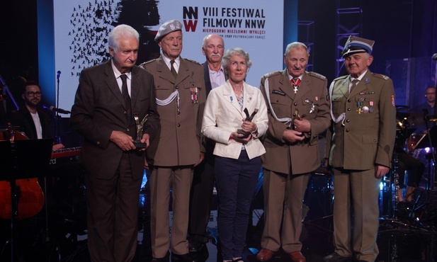 Laureaci statuetek "Sygnety Niepodległości"