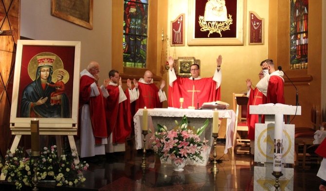 Pożegnalna Msza Święta w korbielowskim kościele