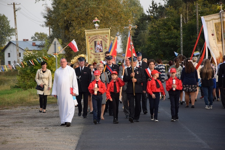 Powitanie ikony MB Częstochowskiej w Rzeczycy