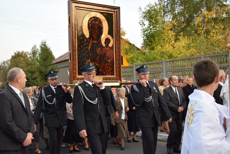 Powitanie ikony MB Częstochowskiej w Rzeczycy