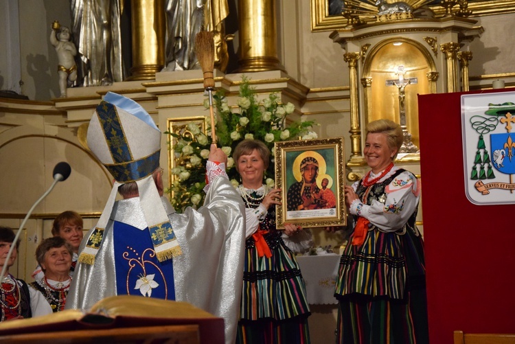 Powitanie ikony MB Częstochowskiej w Rzeczycy