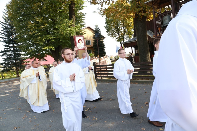 Kamień węgielny w Pogórskiej Woli