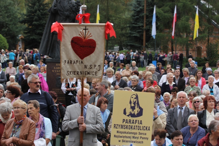 XII Pielgrzymka Kół Żywego Różańca do Domaniewic