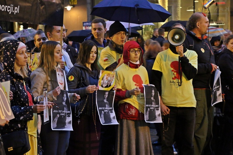 Biały protest, czyli modlitwa o życie dla bezbronnych