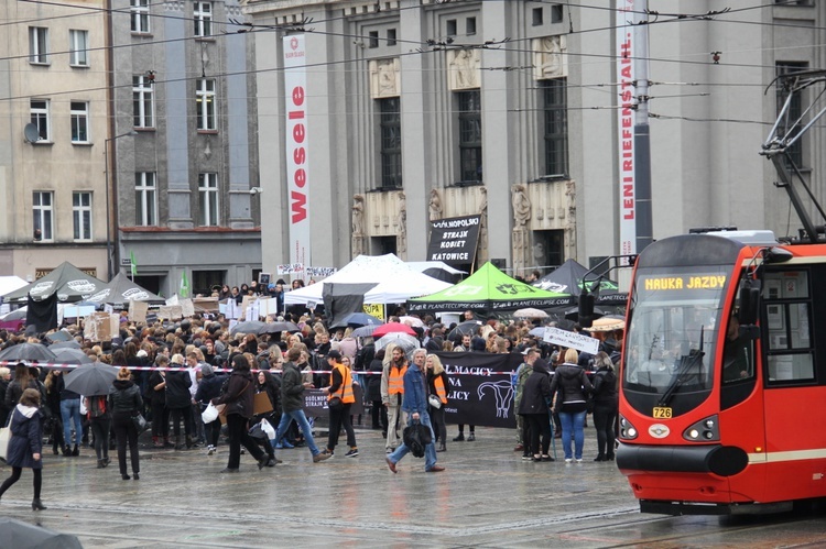 Czarny Protest i Biały Protest w Katowicach