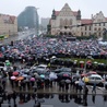 Pięciu policjantów rannych po "czarnym proteście"