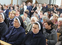 Siostry służebniczki starowiejskie były w Żdżarach przez wiele dziesięcioleci.