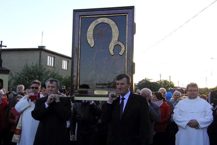 Powitanie ikony MB Częstochowskiej w Czerniewicach