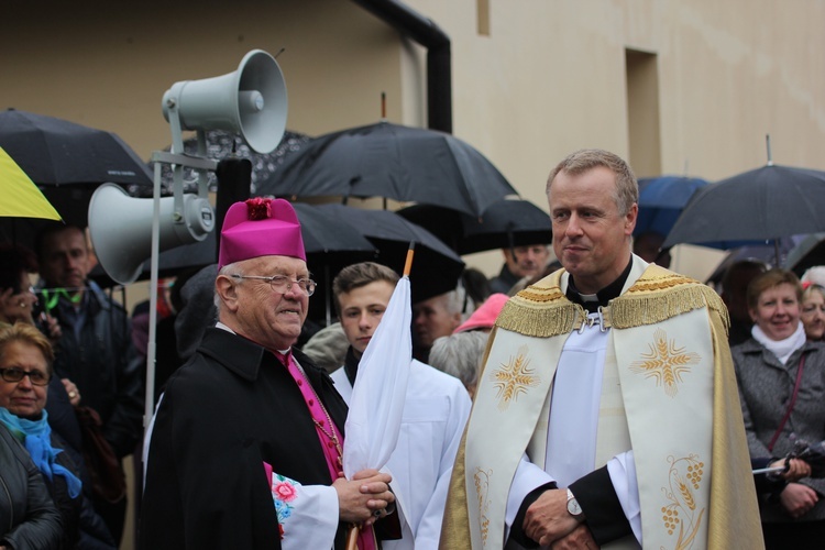 Powitanie ikony MB Częstochowskiej w Inowłodzu