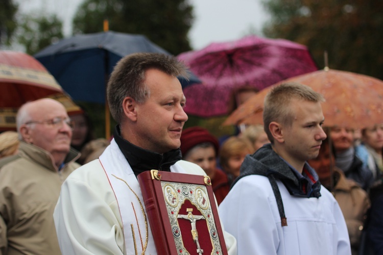 Powitanie ikony MB Częstochowskiej w Inowłodzu