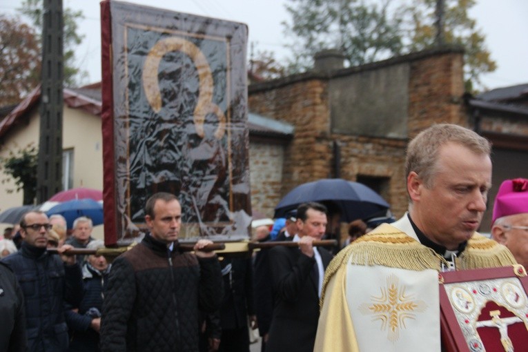 Powitanie ikony MB Częstochowskiej w Inowłodzu