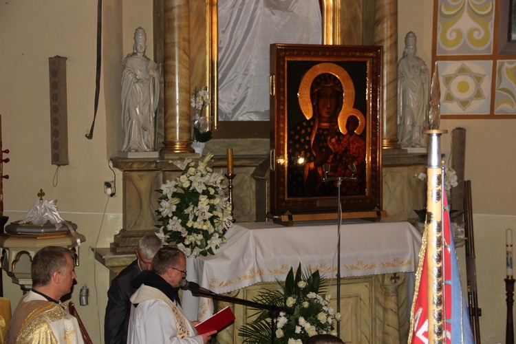 Powitanie ikony MB Częstochowskiej w Inowłodzu