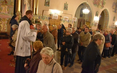 Parafianie od św. Wojciecha w Przasnyszu uczcili relikwie bł. ks. Michała Sopoćki