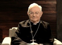 Abp Hoser o głosowaniu ws. ochrony życia: PiS traci zaufanie i wiarygodność