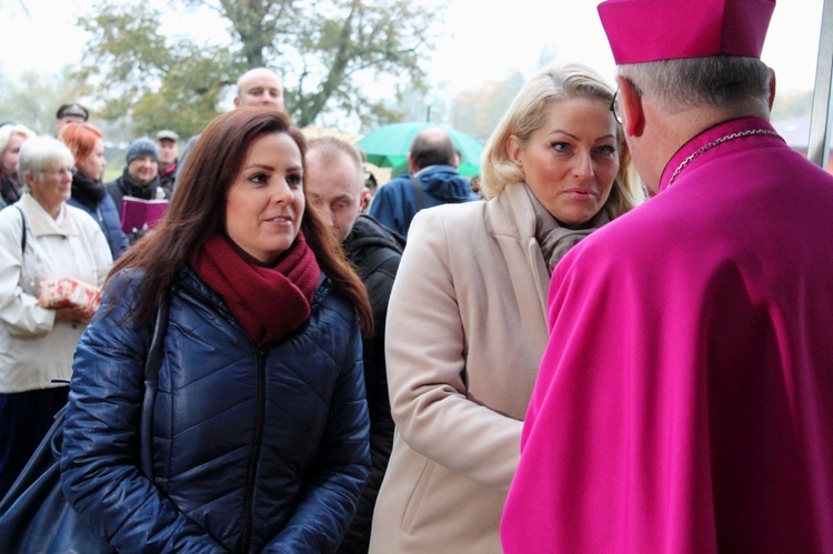 Powitanie abp. Józefa Górzyńskiego w Bałdach