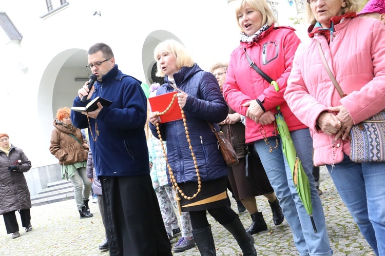 Procesja różańcowa w Krynicy-Zdroju