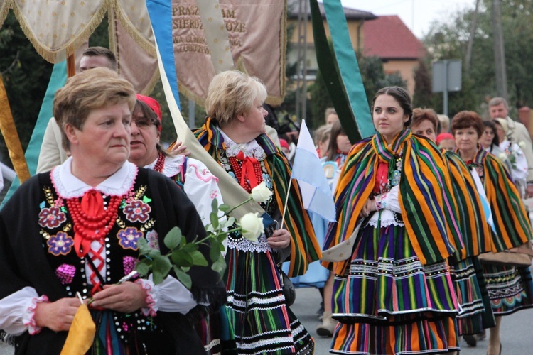 Powitanie ikony MB Częstochowskiej w Lubochni