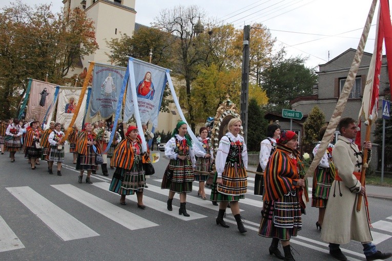 Powitanie ikony MB Częstochowskiej w Lubochni