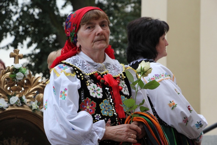 Powitanie ikony MB Częstochowskiej w Lubochni