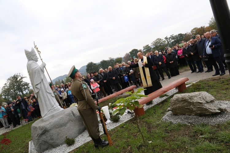 Stróże. Stadion dla niepełnosprawnych