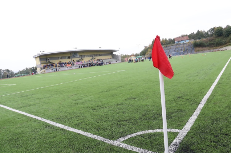 Stróże. Stadion dla niepełnosprawnych