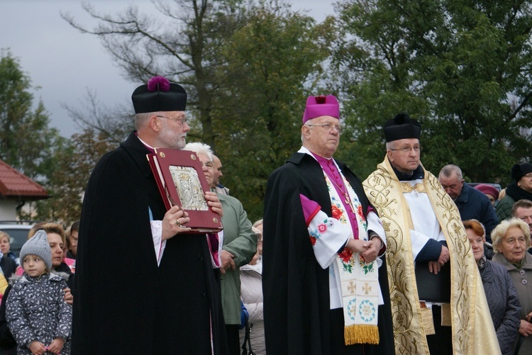 Powitanie ikony MB Częstochowskiej w Budziszewicach