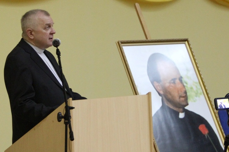 Gospodarzem konferencji był ks. Marek Kujawski z Hospicjum Królowej Apostołów w Radomiu