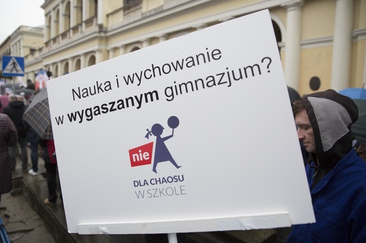 Protest przeciwko reformie edukacji