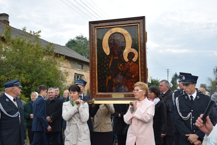 Powitanie ikony MB Częstochowskiej w Kochanowie