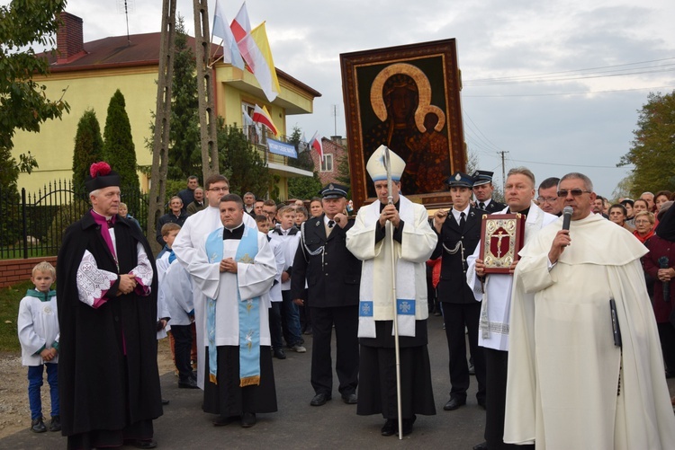 Powitanie ikony MB Częstochowskiej w Kochanowie