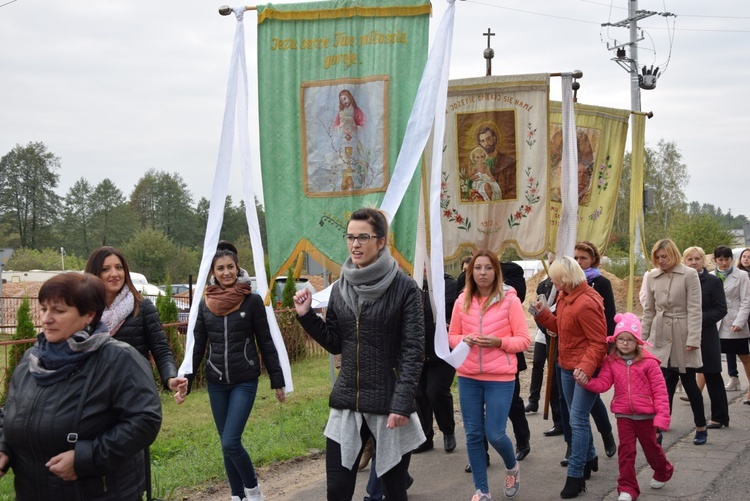 Powitanie ikony MB Częstochowskiej w Kochanowie