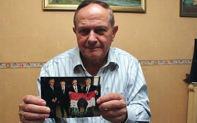 	– Powstańczy sztandar przekazałem po latach narodowi węgierskiemu na ręce prezydenta Arpada Göncza – mówi 81-letni dziś Jerzy Michalewski.