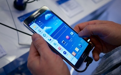 Samsung wstrzymał produkcję niebezpiecznych smartfonów