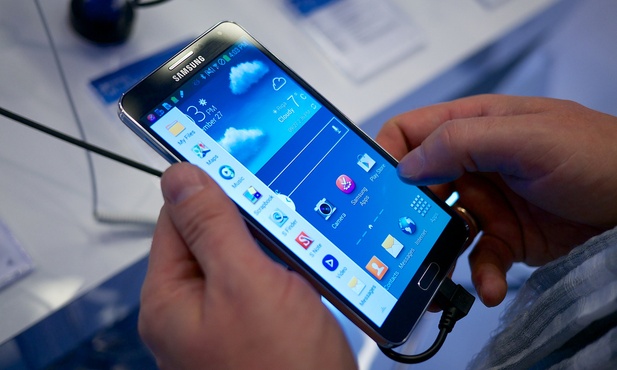 Samsung wstrzymał produkcję niebezpiecznych smartfonów