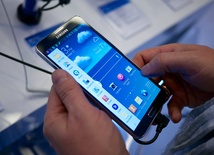 Samsung wstrzymał produkcję niebezpiecznych smartfonów