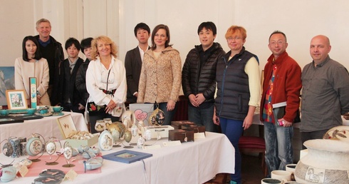 Podczas wizyty w walewickim kompleksie goście z Japonii zwiedzili pałac Marii Walewskiej