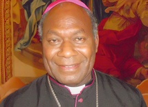 Abp John Ribat z Papui-Nowej Gwinei.