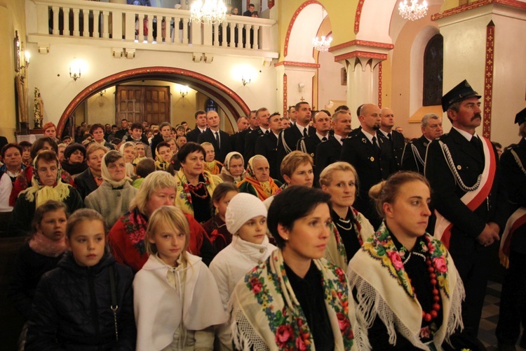 Powitanie ikony MB Częstochowskiej w Białyninie