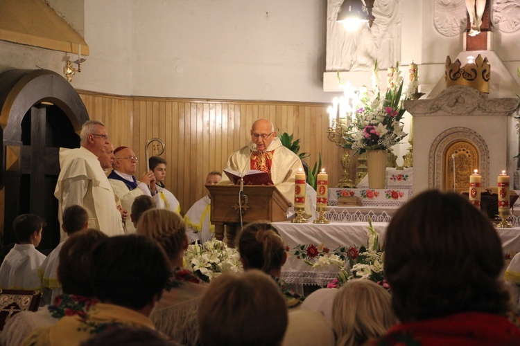 Powitanie ikony MB Częstochowskiej w Białyninie