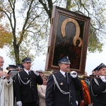 Powitanie ikony MB Częstochowskiej w Białyninie