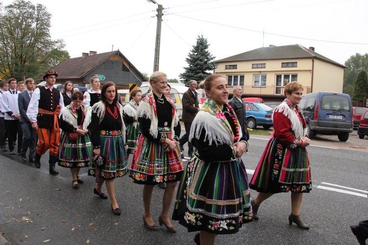 Powitanie ikony MB Częstochowskiej w Białyninie