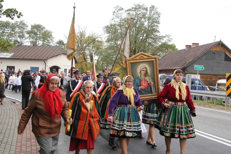 Powitanie ikony MB Częstochowskiej w Białyninie