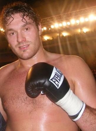 Tyson Fury bez pasów mistrza świata WBA i WBO