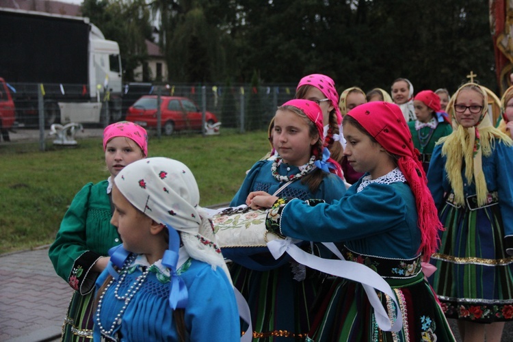 Powitanie ikony MB Częstochowskiej w Głuchowie