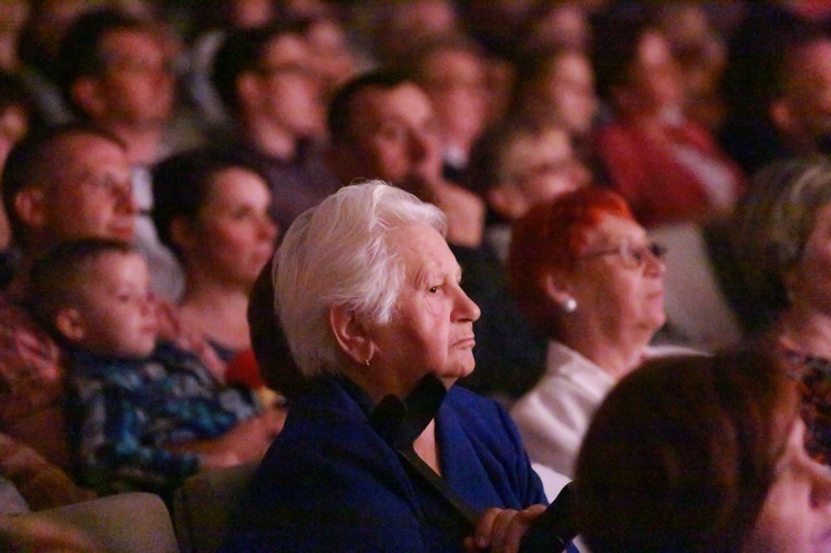 Koncert Ziarenek nadziei