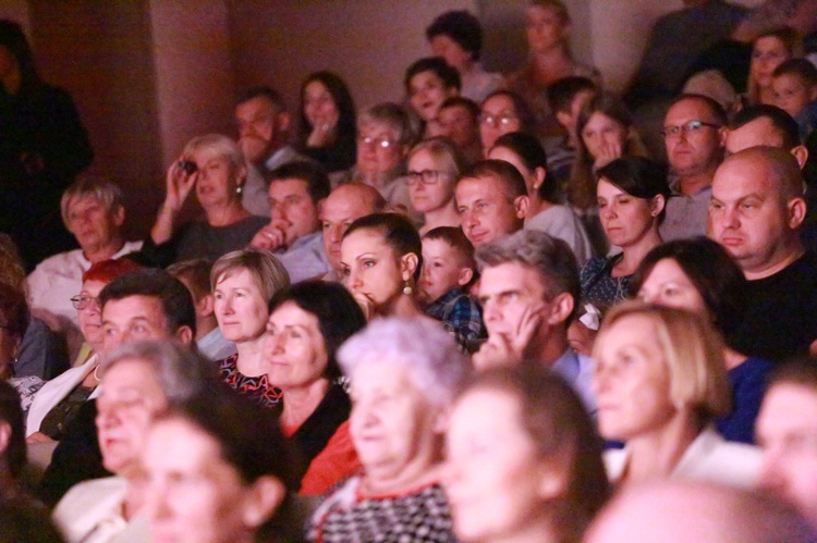 Koncert Ziarenek nadziei