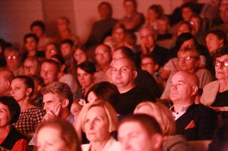 Koncert Ziarenek nadziei