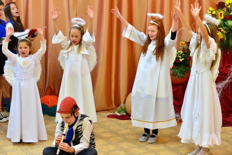 10 lat szkoły Caritas