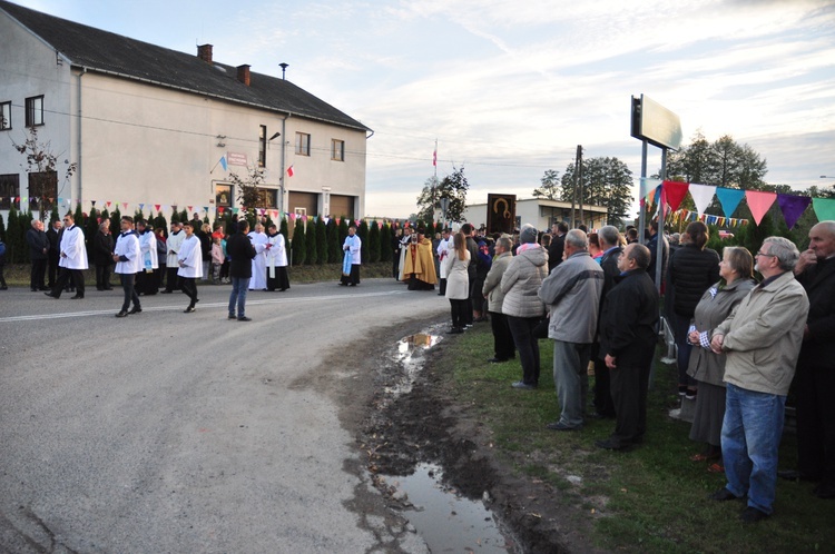 Powitanie ikony MB Częstochowskiej w Wysokienicach