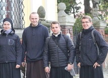 Uroczystości jadwiżańskie 2016 - pielgrzymka kapłanów, seminarzystów, osób konsekrowanych